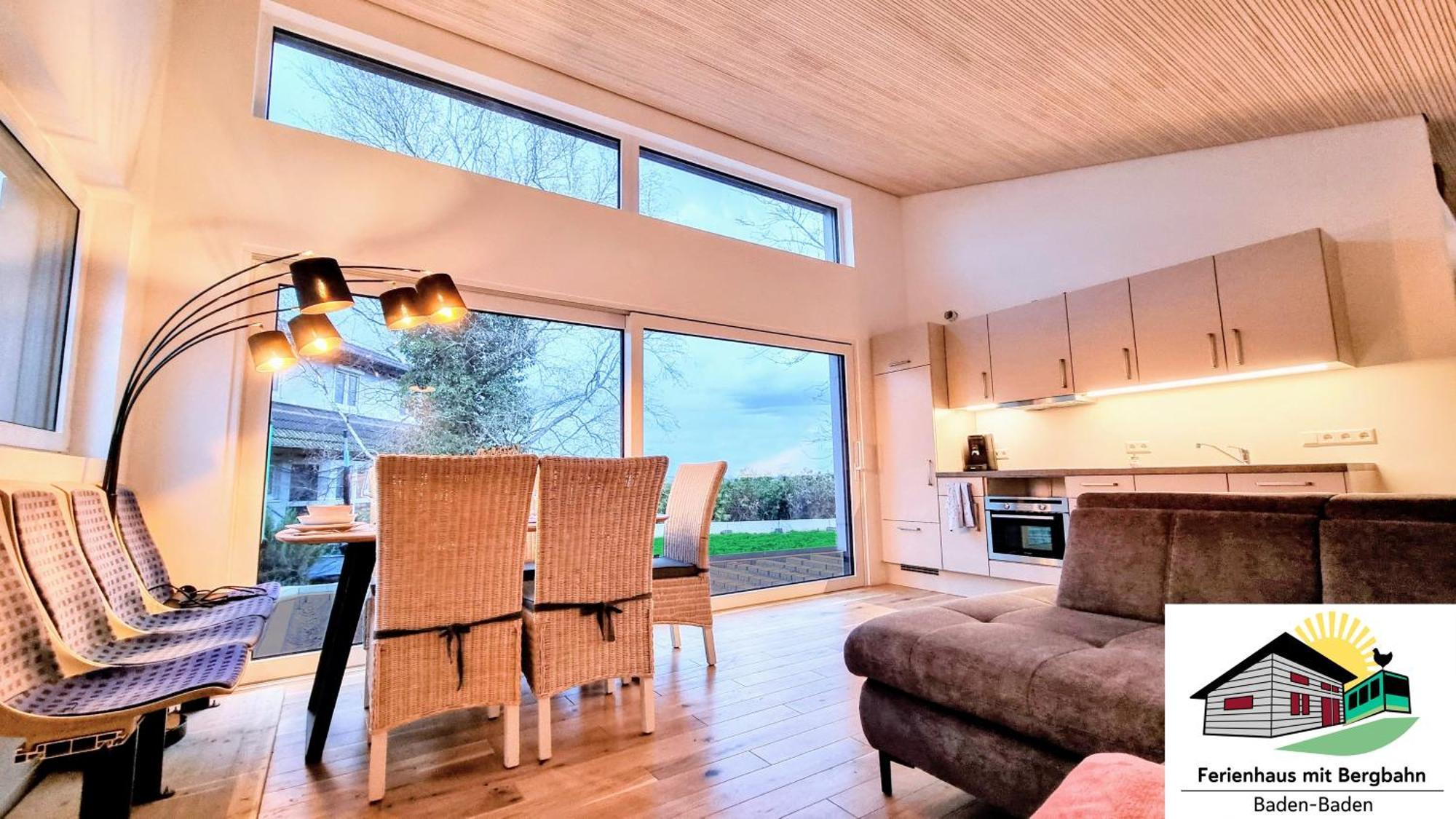 Villa Exklusives Holzhaus Mit Bergbahn - Baden-Baden Im Schwarzwald Esterno foto